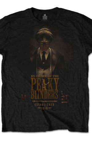 Peaky Blinders 'Established 1919' T-Shirt. Svart tröja med mörkt tryck föreställande en siluett av tidsenligt klädd man.