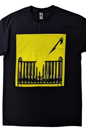 Metallica '72 Seasons Burnt Crib' t-shirt med gult tryck föreställand en bränd spjälsäng.