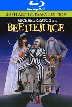 Senaste 20th anniversary edition Blu-ray utgåva med omslag av Beetlejuice iklädd randig klädsel och med två spöken och ett hus runtom.