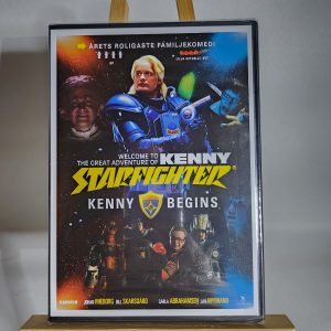 Kenny Starfighter: Kenny Begins (INPLASTAD) Johan Rheborg, Bill Skarsgård, Carla Abrahamsen (Begagnad)