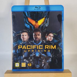 Pacific Rim 2: Uprising - John Boyega, Adria Arjona, Scott Eastwood (Begagnad)