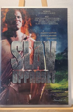Slav Upproret - Danny Glover, Jeroen Krabbé, Deobia Oparei - Studio S (Begagnad Dvd)